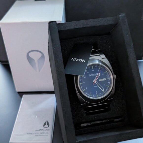 NIXON "YOU KNOW THE DON" WATCH - Picture 2 of 6